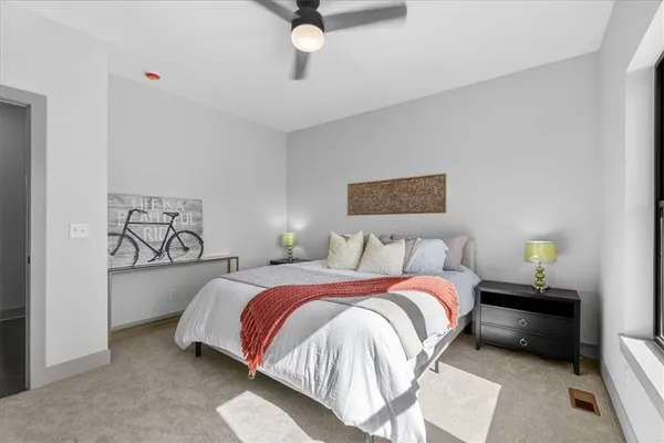 $399,950 | 1001 South River View Avenue South, Independence, MO 64056
