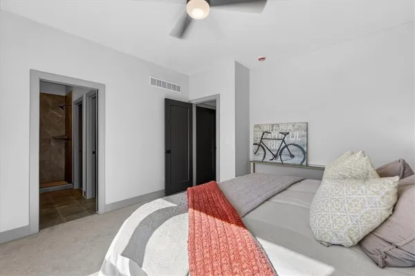 $399,950 | 1001 South River View Avenue South, Independence, MO 64056