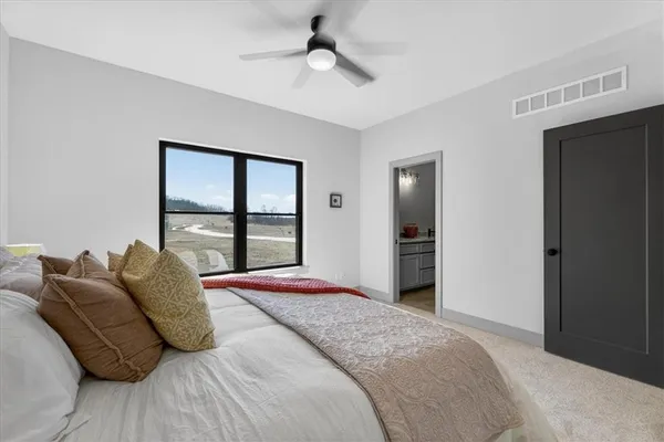 $399,950 | 1001 South River View Avenue South, Independence, MO 64056