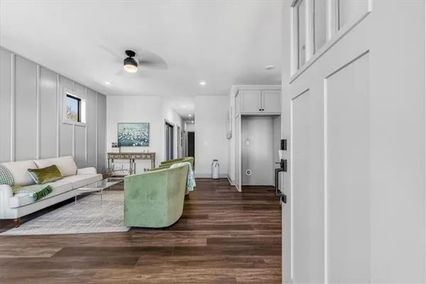 $399,950 | 1001 South River View Avenue South, Independence, MO 64056