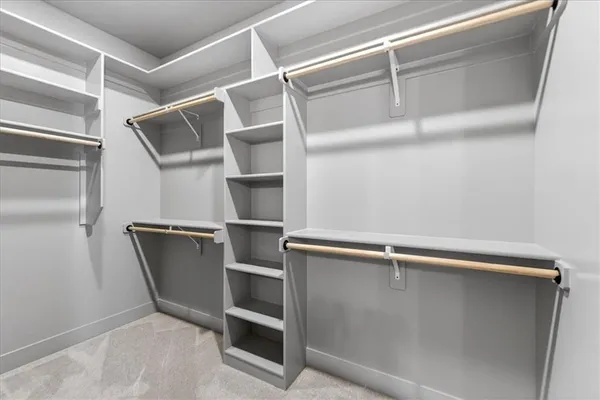 $399,950 | 1001 South River View Avenue South, Independence, MO 64056