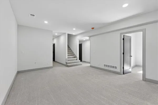 $399,950 | 1001 South River View Avenue South, Independence, MO 64056