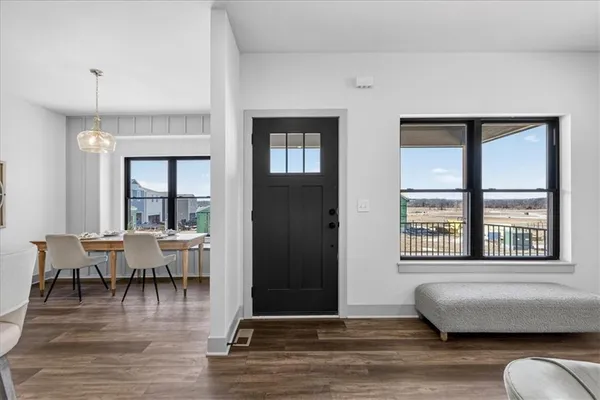 $399,950 | 1001 South River View Avenue South, Independence, MO 64056