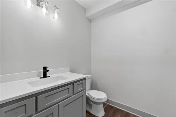 $399,950 | 1001 South River View Avenue South, Independence, MO 64056