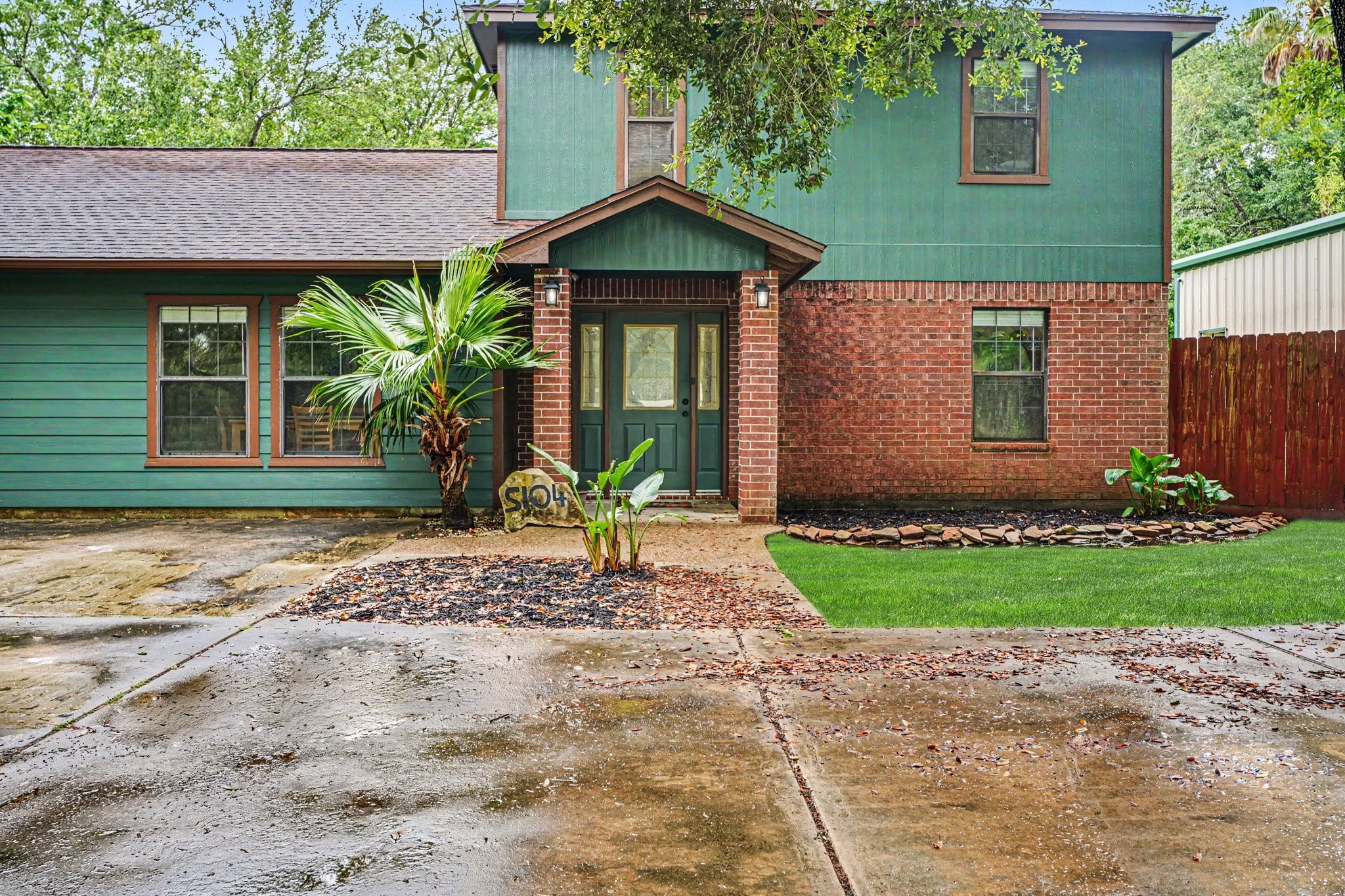 5104 Avenue R Santa Fe, TX 77510 - Photo 3 of 35