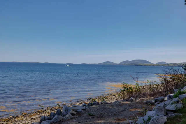 $895,000 | 20 Lorimer Road, Lamoine, ME 04605