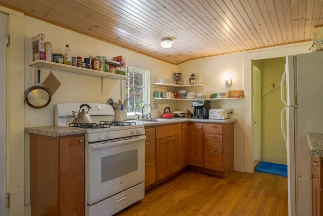 $895,000 | 20 Lorimer Road, Lamoine, ME 04605