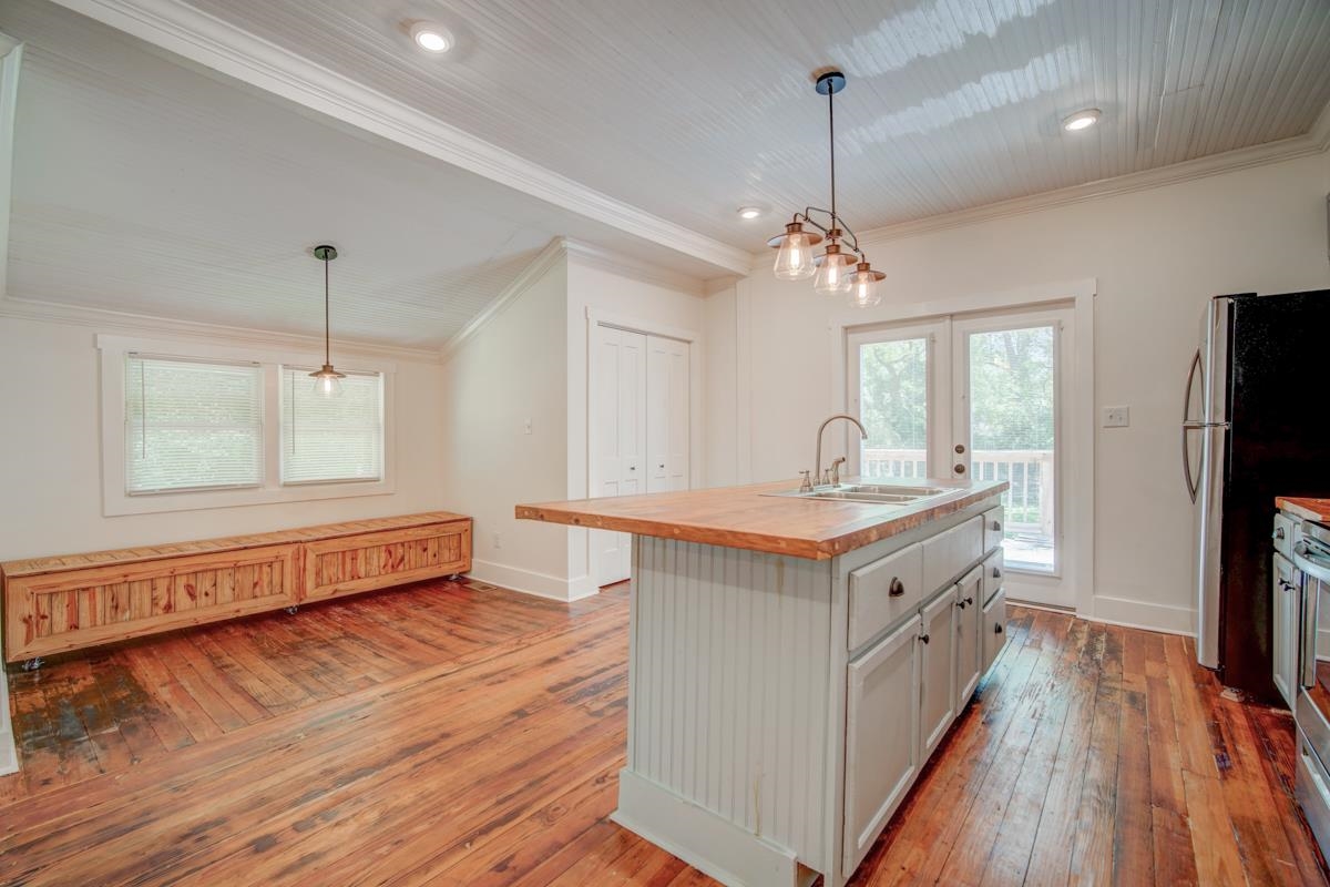 525 Lanford Road Woodruff, SC 29388 - Photo 9 of 29 Gallery Image 9