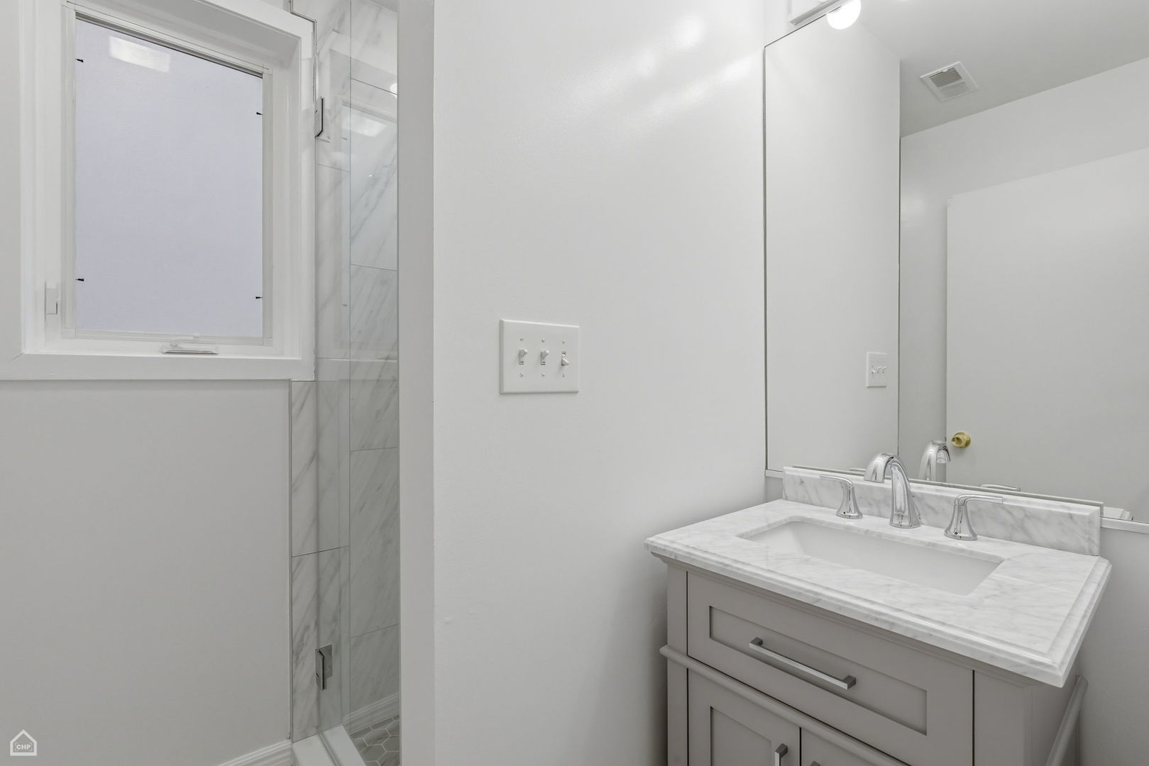 2317 North Hamilton Avenue, Unit A Chicago, IL 60647 - Photo 18 of 32