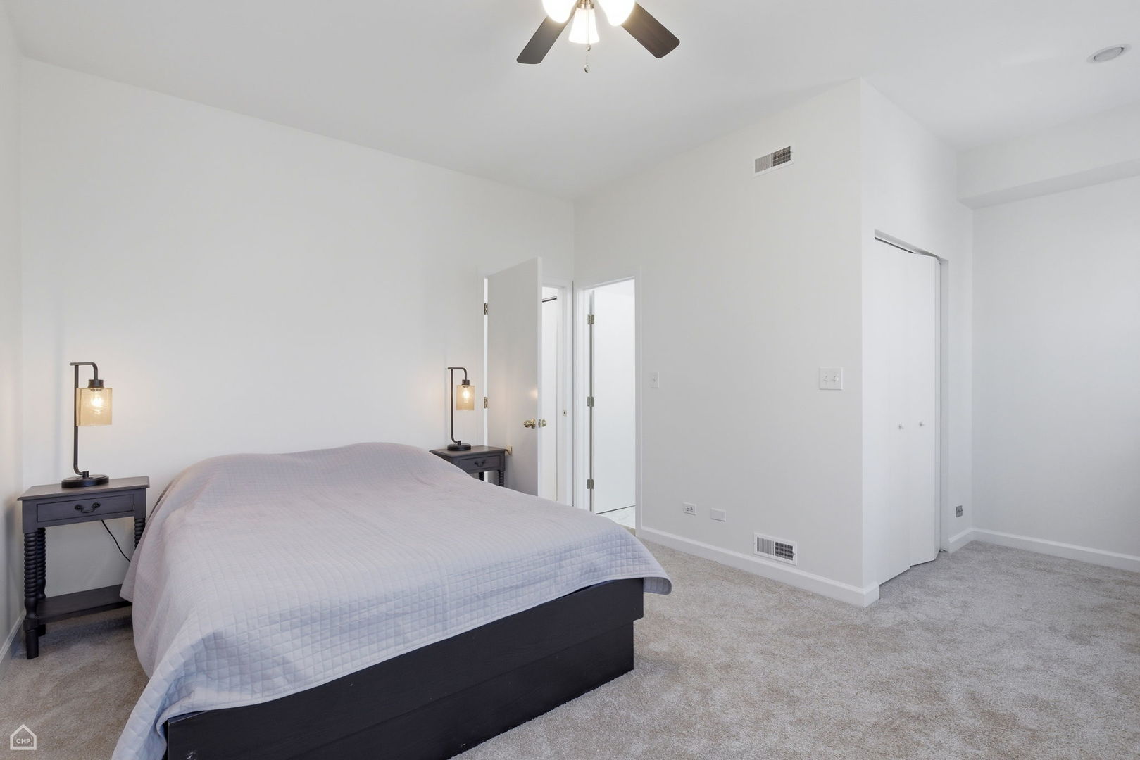 2317 North Hamilton Avenue, Unit A Chicago, IL 60647 - Photo 21 of 32