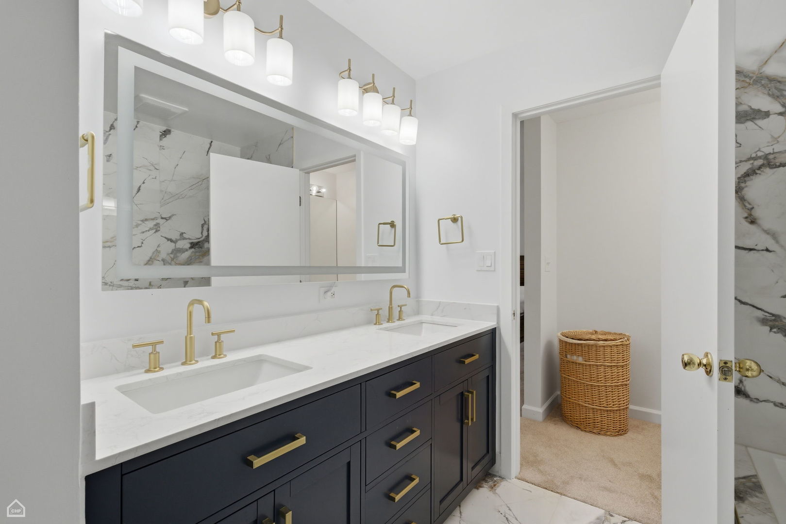 2317 North Hamilton Avenue, Unit A Chicago, IL 60647 - Photo 25 of 32