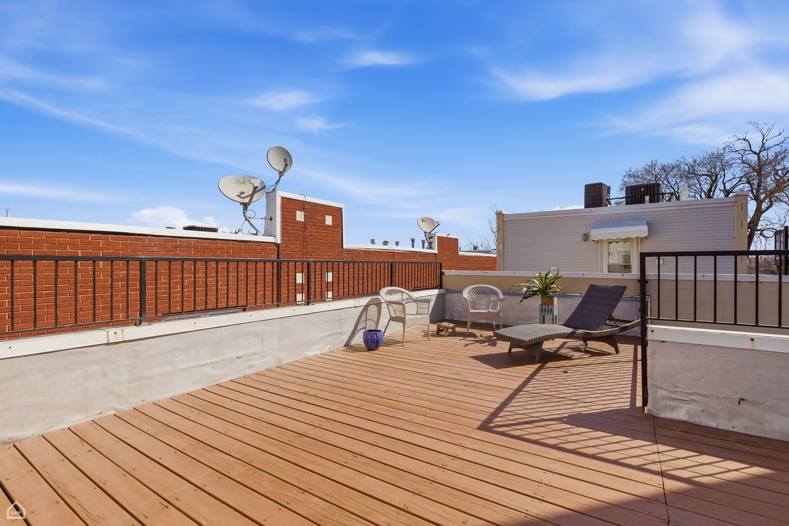 2317 North Hamilton Avenue, Unit A Chicago, IL 60647 - Photo 28 of 32