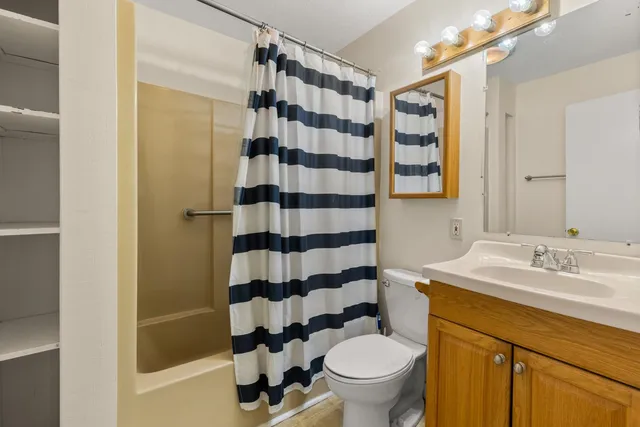 $625,000 | 267 Pioneer Road, Rye, NH 03870