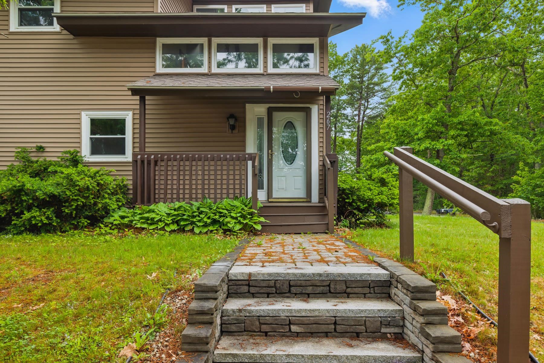 267 Pioneer Road Rye, NH 03870 - Photo 6 of 32