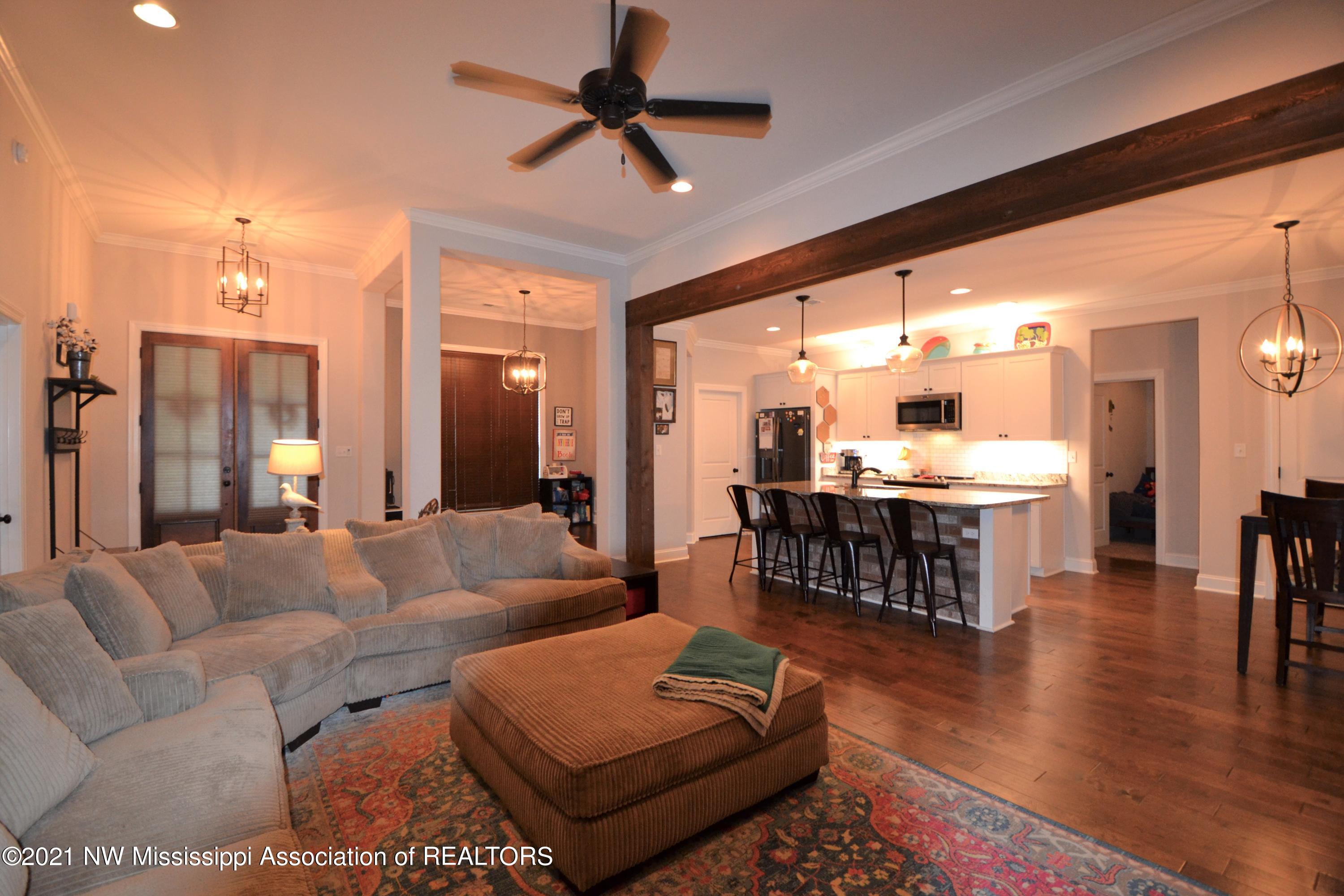 14710 Leavell Road Byhalia, MS 38611 - Photo 6 of 30 4