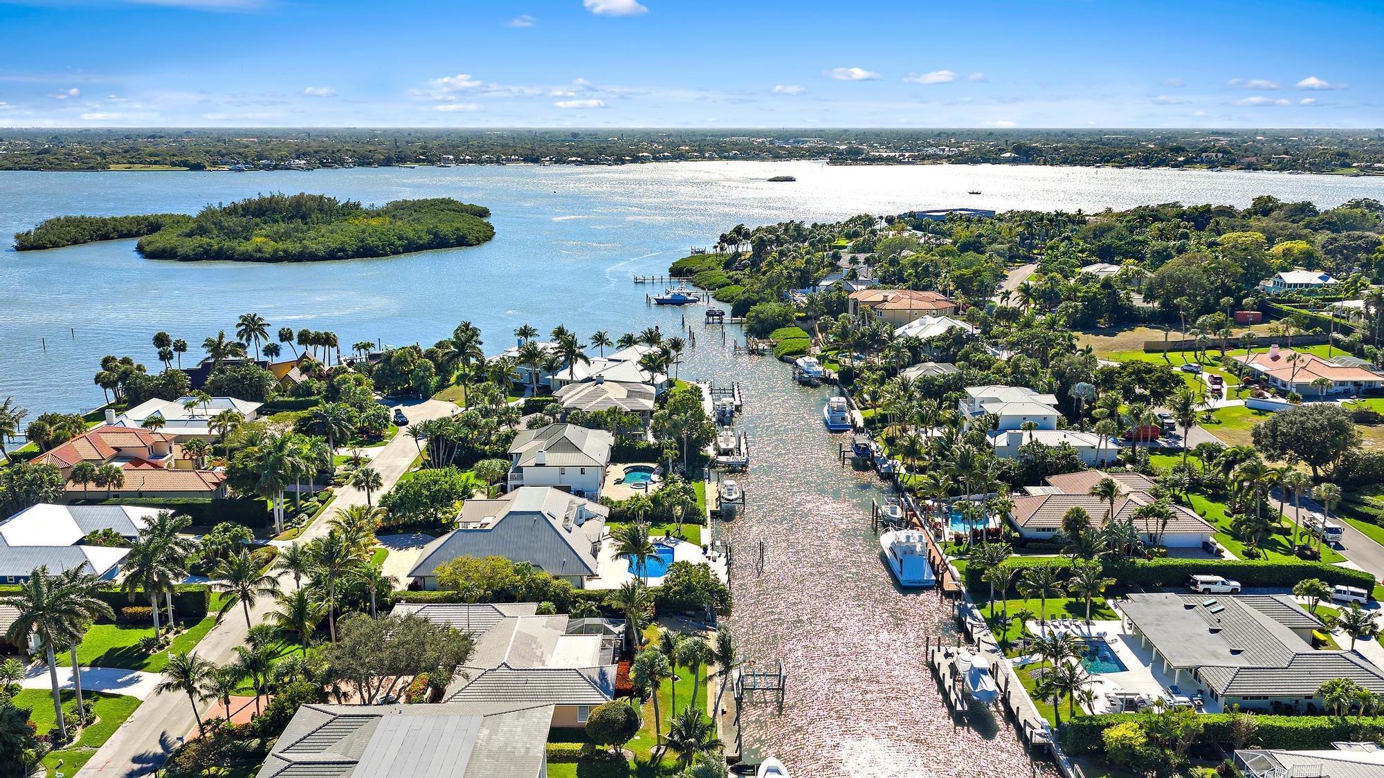 19 Island Road Sewall's Point, FL 34996 - Photo 43 of 50 an aerial view of a city