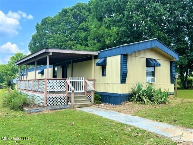 251 Green Road North Sardis, MS 38666 - Photo 5 of 48 251 GREEN RD - FRONT A (3)