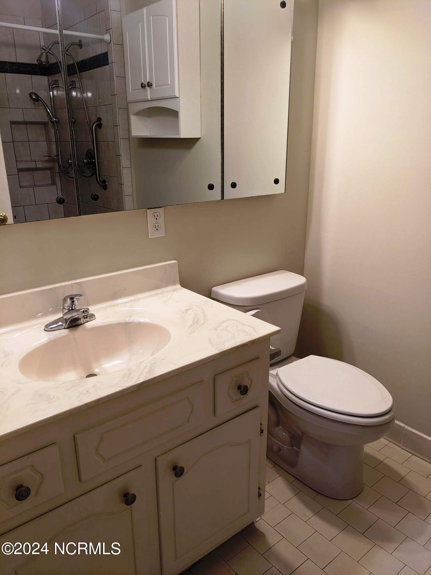 1311 Forest Hills Road Northwest, Unit B3 Wilson, NC 27896 - Photo 13 of 20 1311-B3 Forest Hills Rd (16)