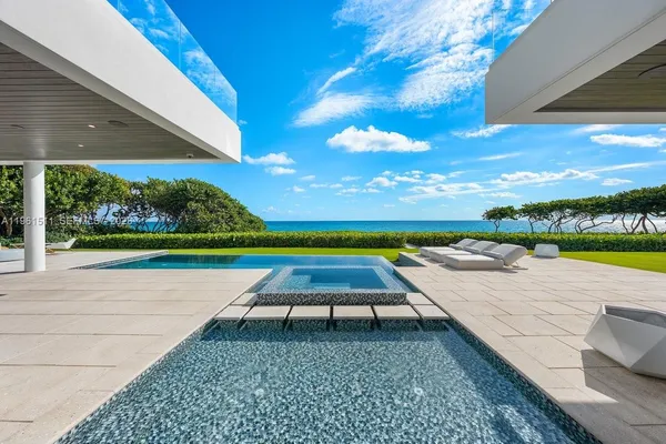 $37,500,000 | 1107 Hillsboro Mile, Hillsboro Beach, FL 33062