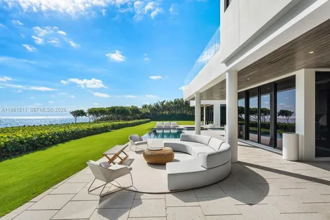 $37,500,000 | 1107 Hillsboro Mile, Hillsboro Beach, FL 33062
