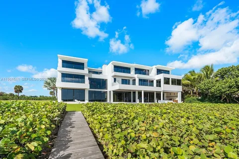 $37,500,000 | 1107 Hillsboro Mile, Hillsboro Beach, FL 33062