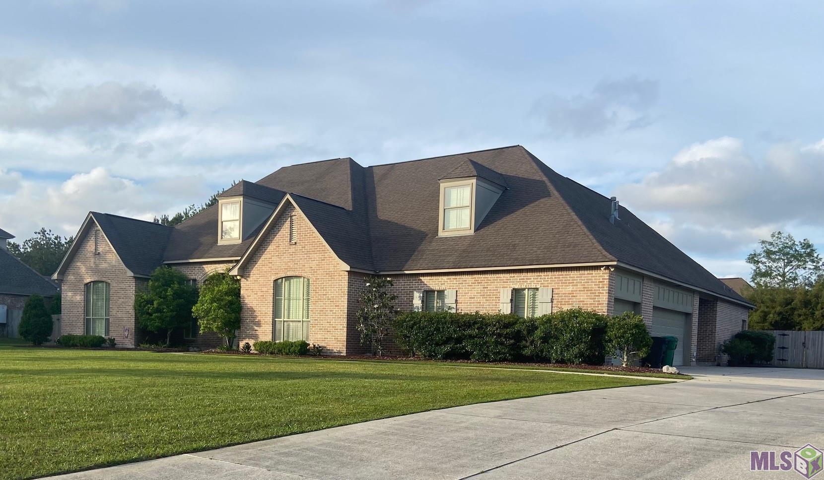 108 Rivers Edge Court Slidell, LA 70461 - Photo 2 of 25 Gallery Image 2