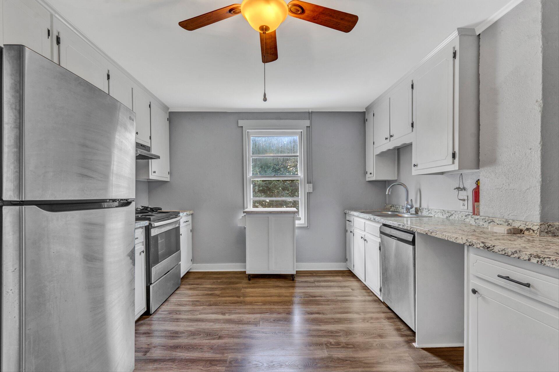 121 Lackey Road Collinsville, VA 24078 - Photo 4 of 17 Kitchen