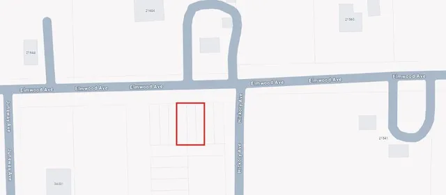 a picture of a bathroom