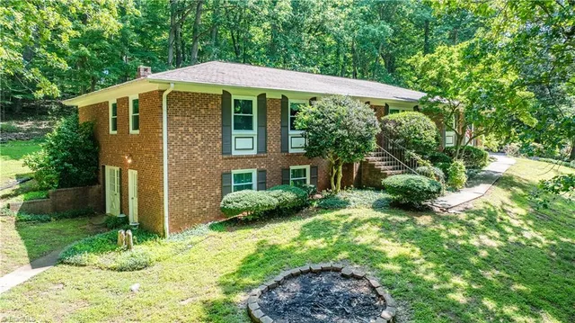 $399,000 | 2165 Forest Haven Drive, Climax, NC 27233