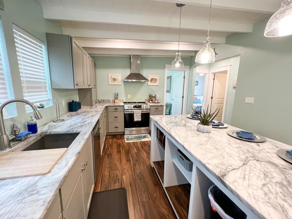 216 12th Street East Steinhatchee, FL 32359 - Photo 11 of 27