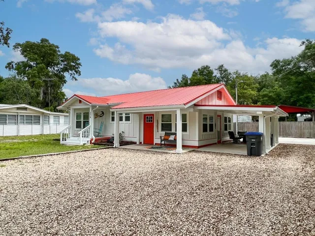 $369,000 | 216 12th Street East, Steinhatchee, FL 32359