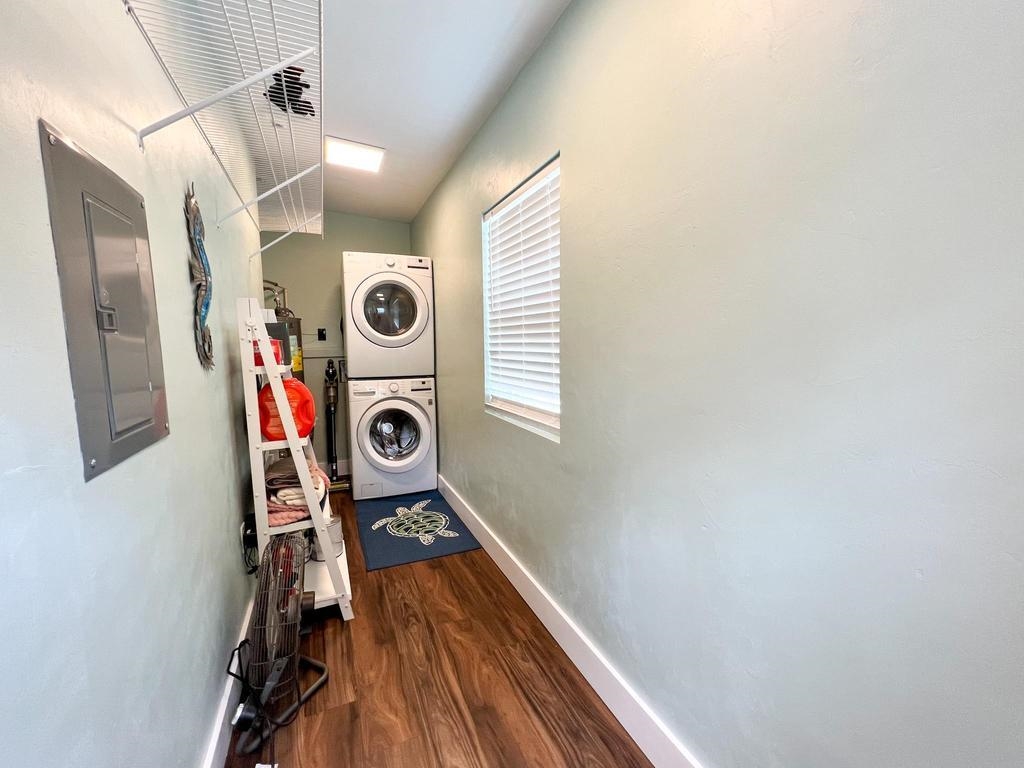 216 12th Street East Steinhatchee, FL 32359 - Photo 6 of 27