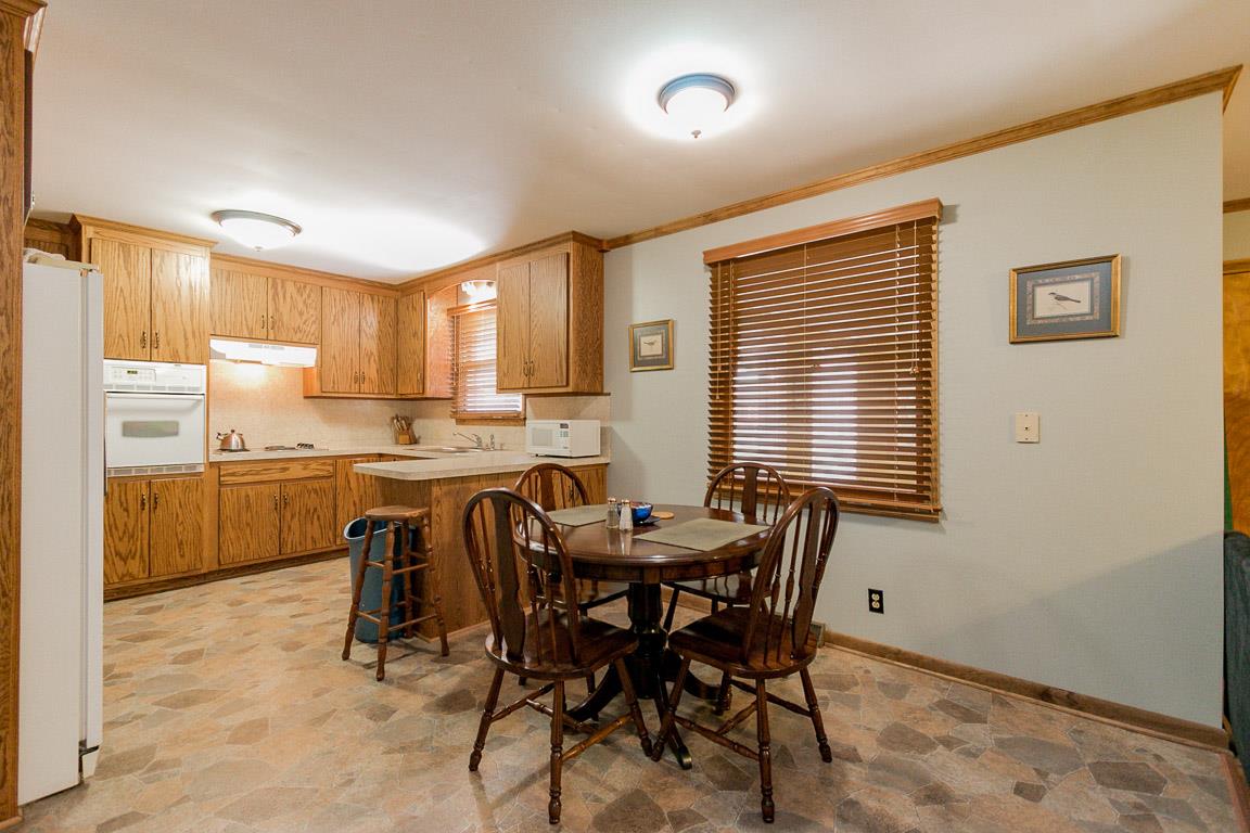605 Rome Pike Lebanon, TN 37087 - Photo 9 of 27 Large kitchen with dining area