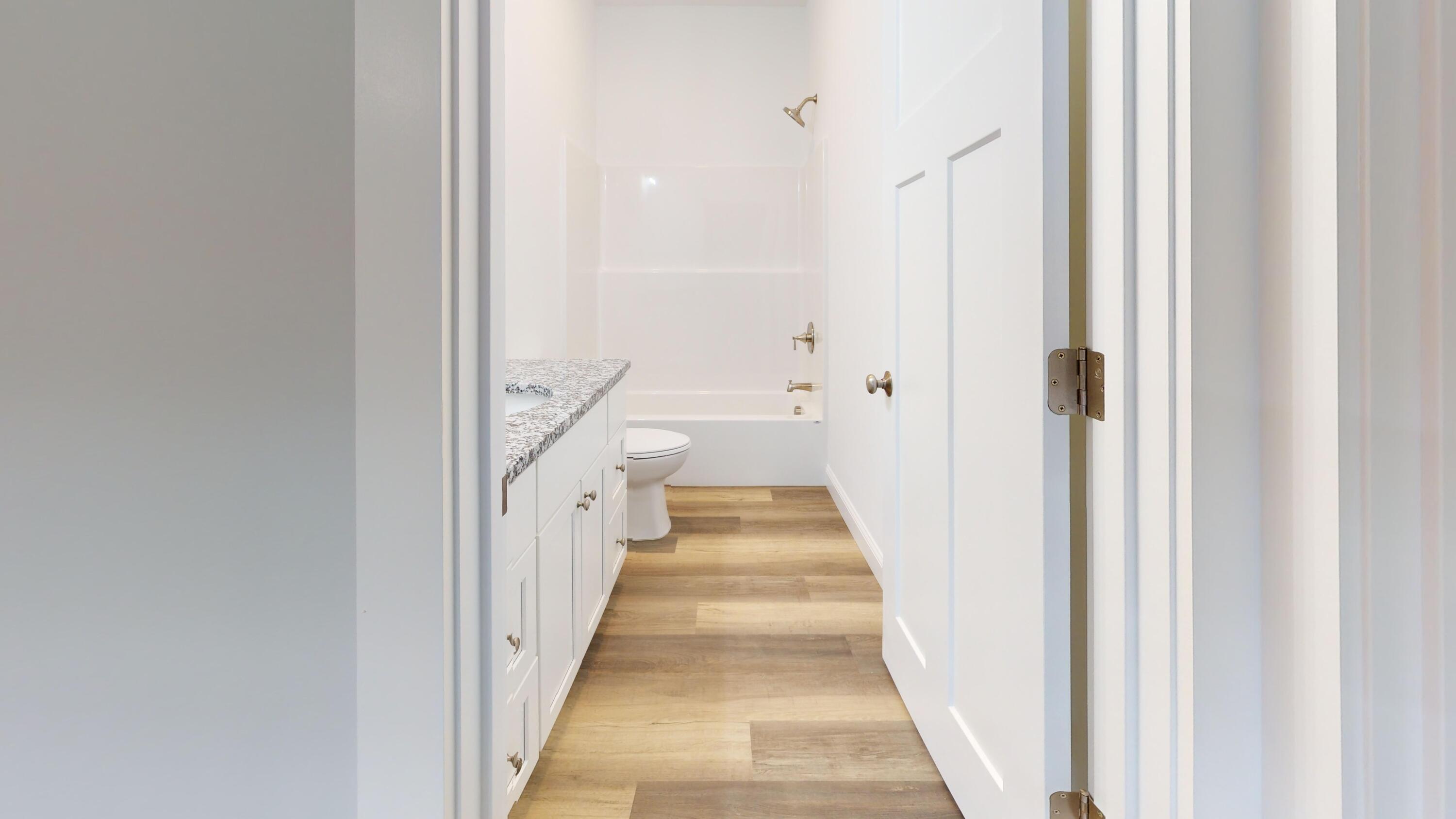 25 Jennifer Avenue Greene, ME 04236 - Photo 18 of 24 18. Full Bathroom