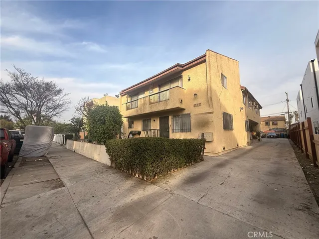 $1,300,000 | 732 North Kingsley Drive, Los Angeles, CA 90029