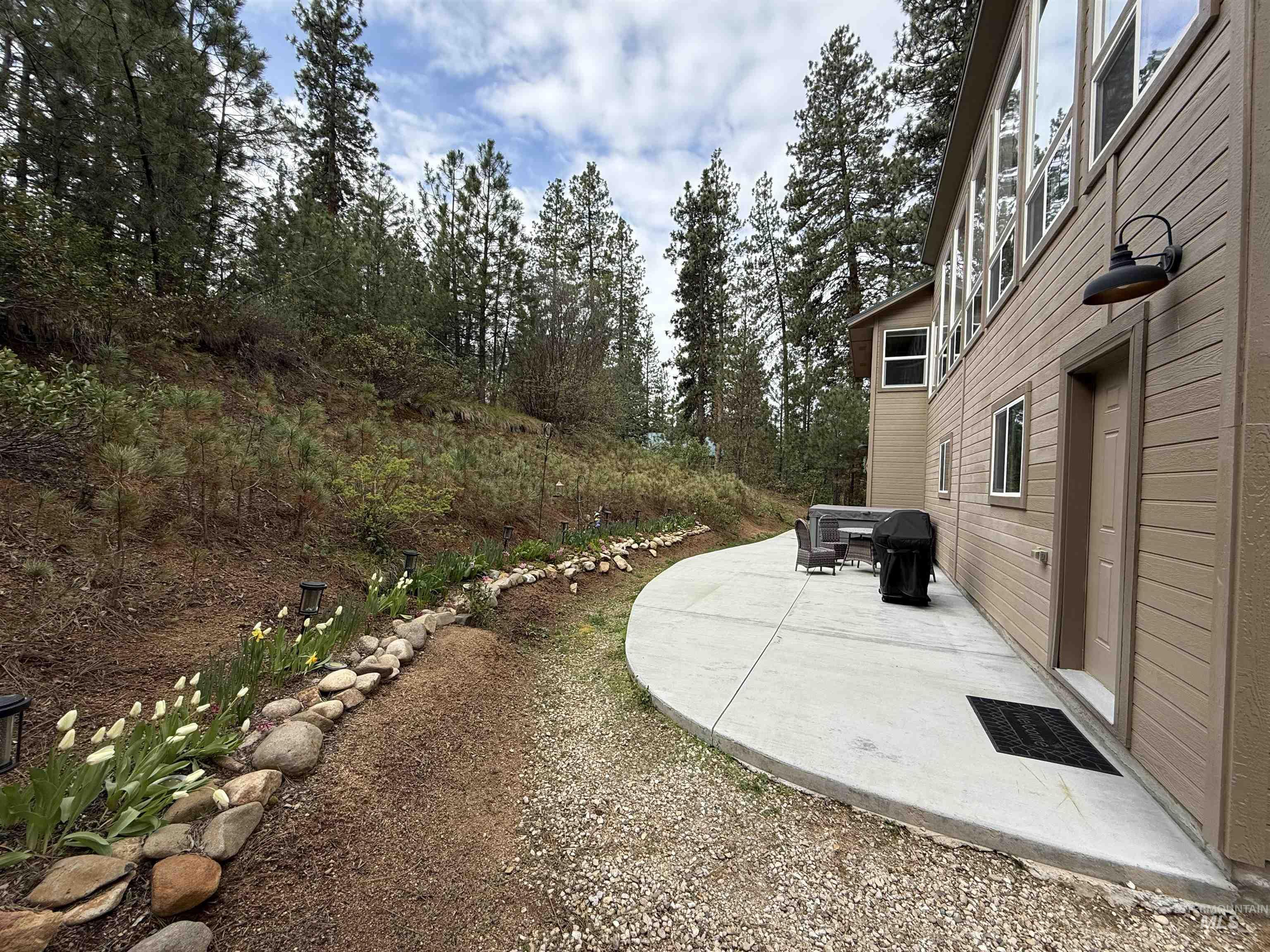 16 Grouse Road Idaho City, ID 83631 - Photo 3 of 25