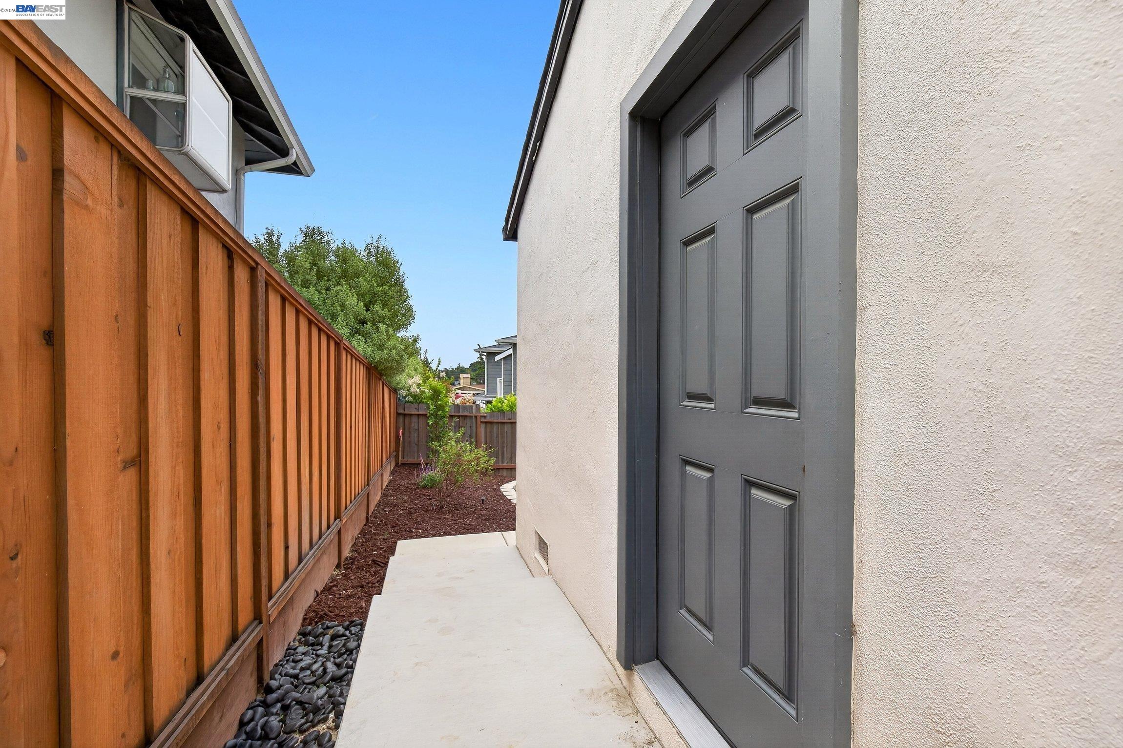 3447 Seven Hills Road Castro Valley, CA 94546 - Photo 14 of 31