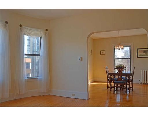 180 High Street, Unit 40 Portland, ME 04101 - Photo 20 of 25 Living Room. Nice rounded doorways,...