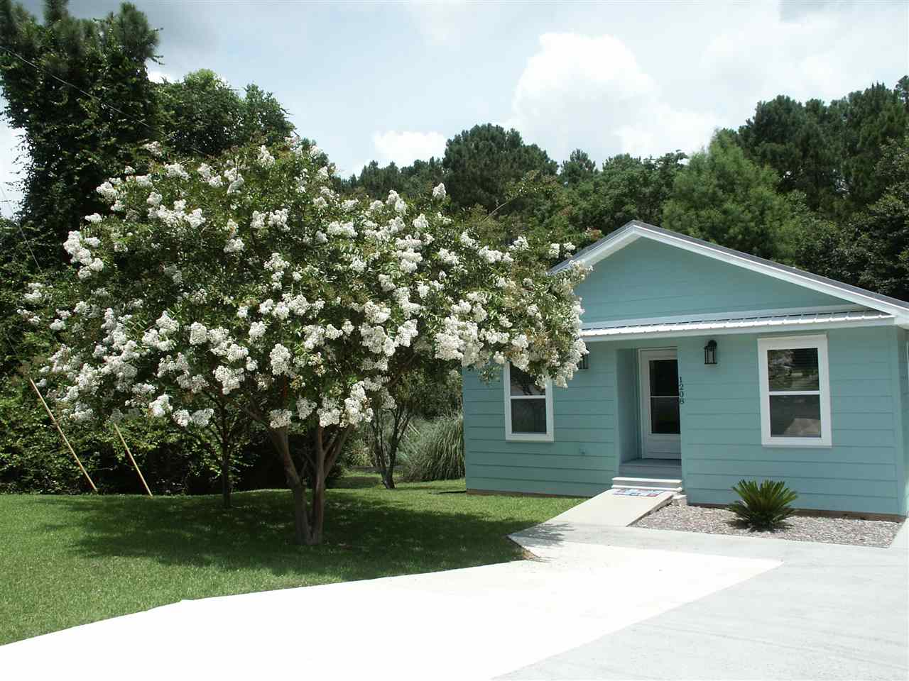 1208 Ridgewood Drive Lillian, AL 36549 - Photo 1 of 21 Cute Two Bed Two Bath Hom