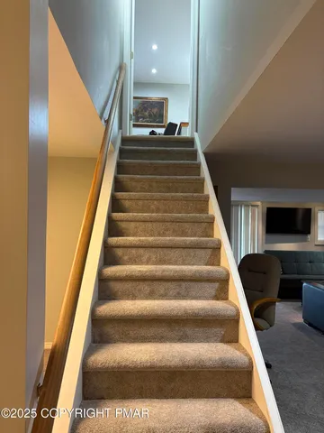 a view of entryway and hall