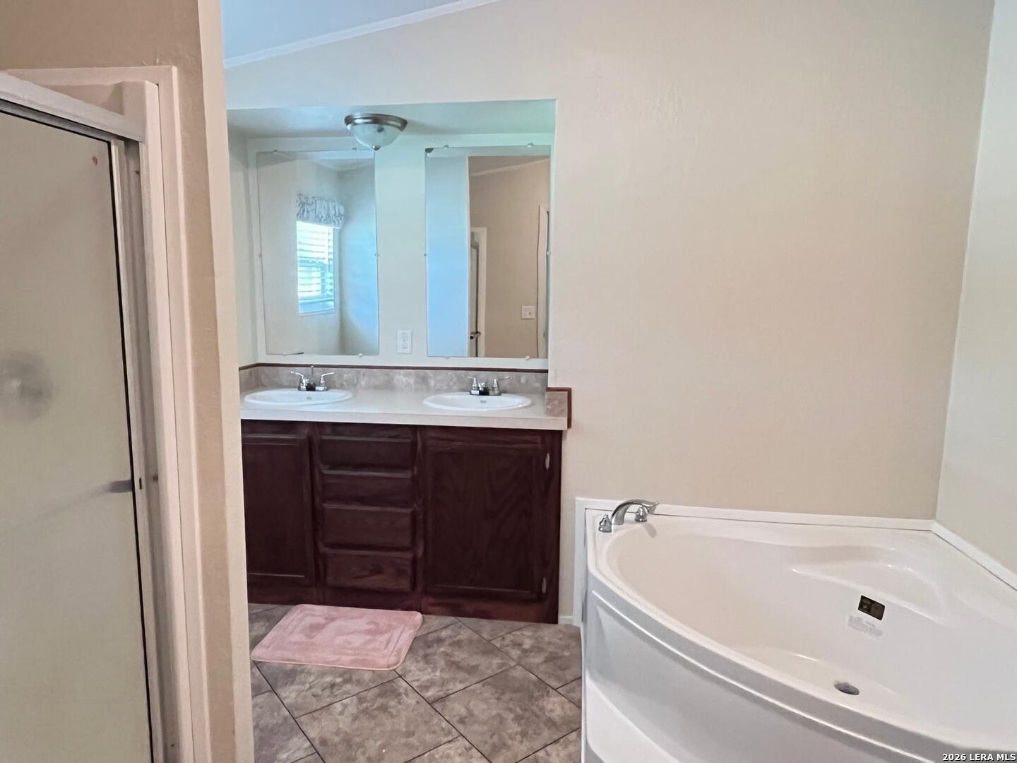 13808 Greenwood Road Atascosa, TX 78002 - Photo 18 of 25