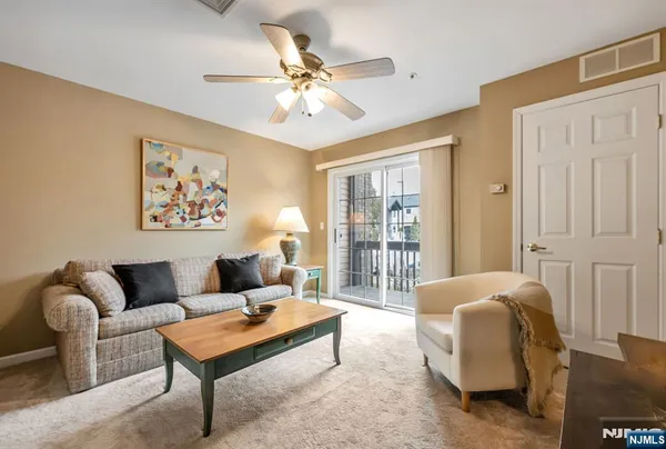 $289,000 | 112 Cannella Way, Riverdale, NJ 07457