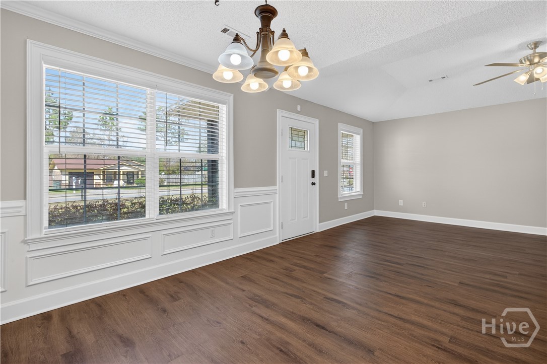 253 Glenn Bryant Road Hinesville, GA 31313 - Photo 8 of 46