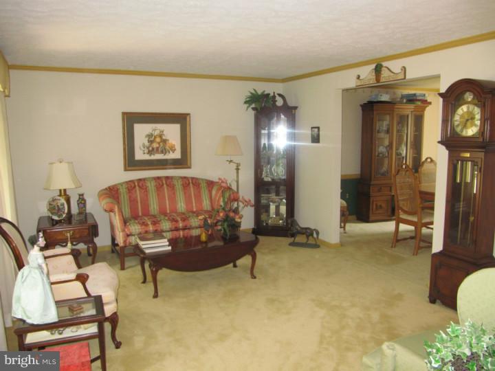 2076 Spring Valley Road Lansdale, PA 19446 - Photo 2 of 16 Living Room