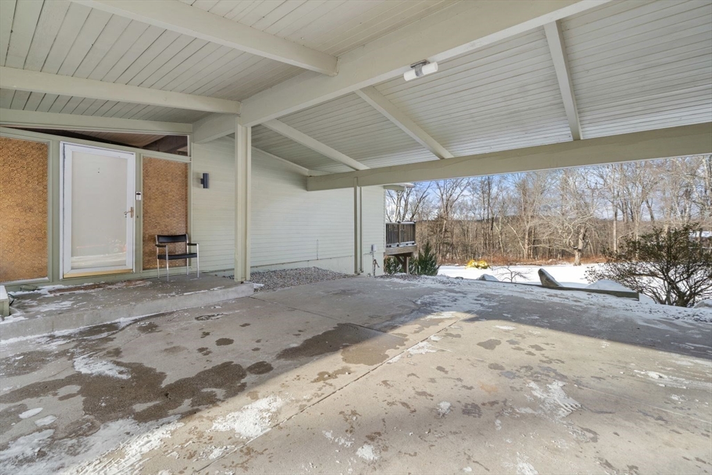 15 Westview Drive Sutton, MA 01590 - Photo 36 of 39 a view of a room with wooden floor and a window