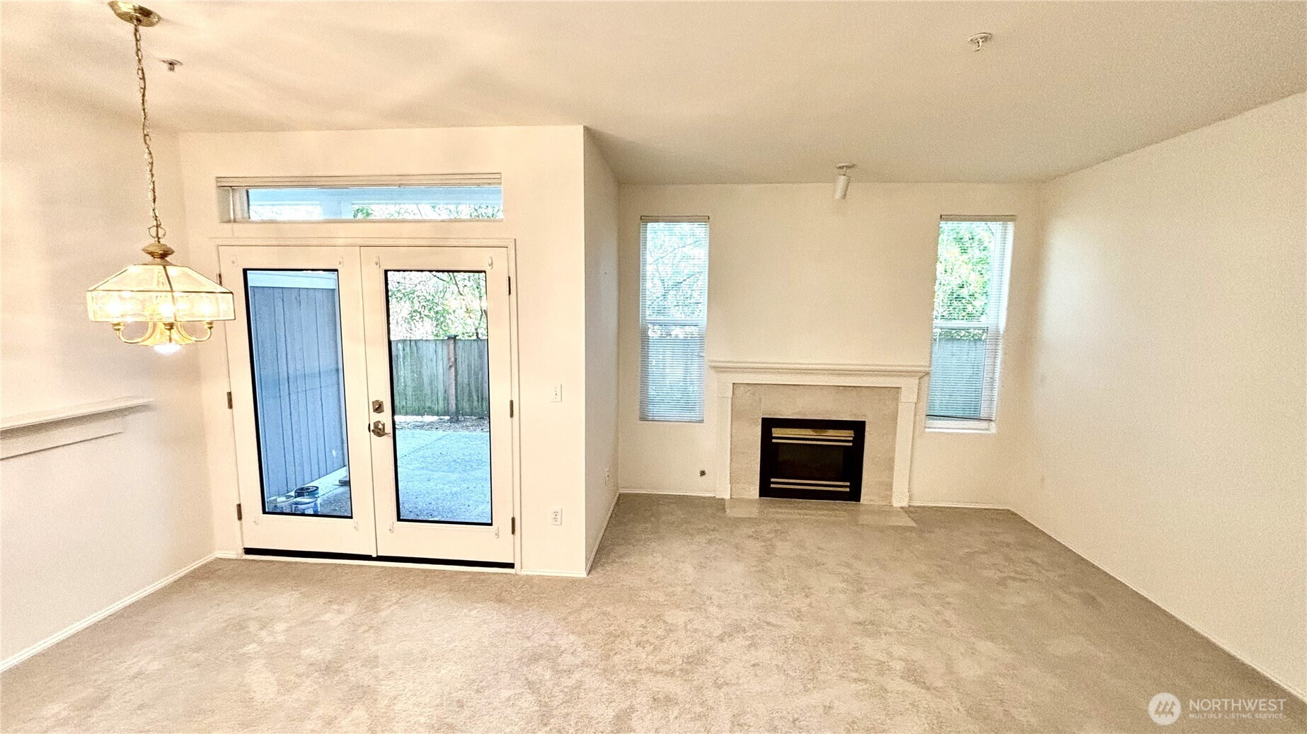 8515 244th Street Southwest, Unit A4 Edmonds, WA 98026 - Photo 2 of 17