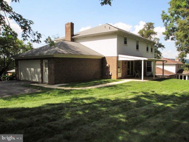 3560 Harrowgate Road York, PA 17402 - Photo 3 of 34 Gallery Image 3