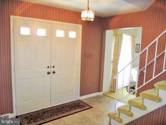 3560 Harrowgate Road York, PA 17402 - Photo 8 of 34 Gallery Image 8