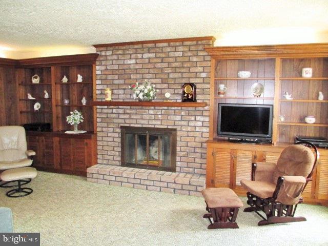 3560 Harrowgate Road York, PA 17402 - Photo 9 of 34 Gallery Image 9