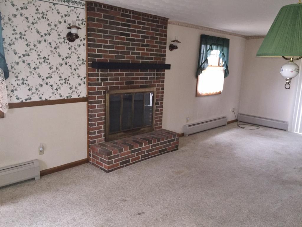 685 Salmon Falls Road Rochester, NH 03868 - Photo 5 of 8